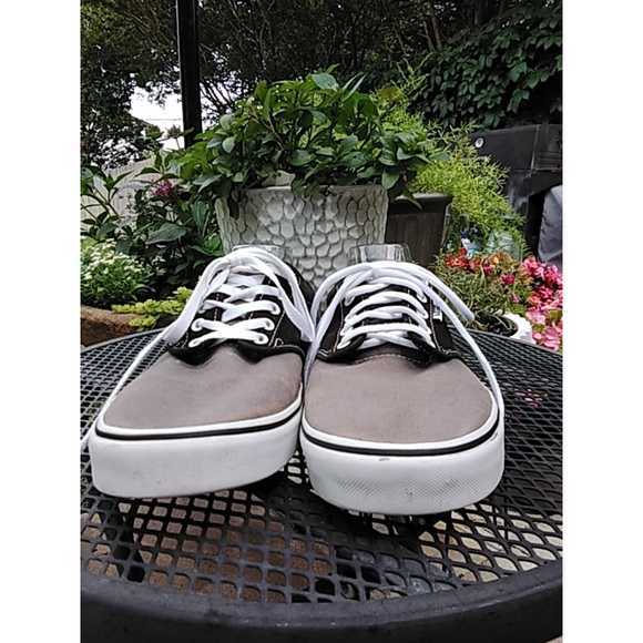 Men's Vans Sneakers Size 13 Gray and Black - Picture 3 of 8